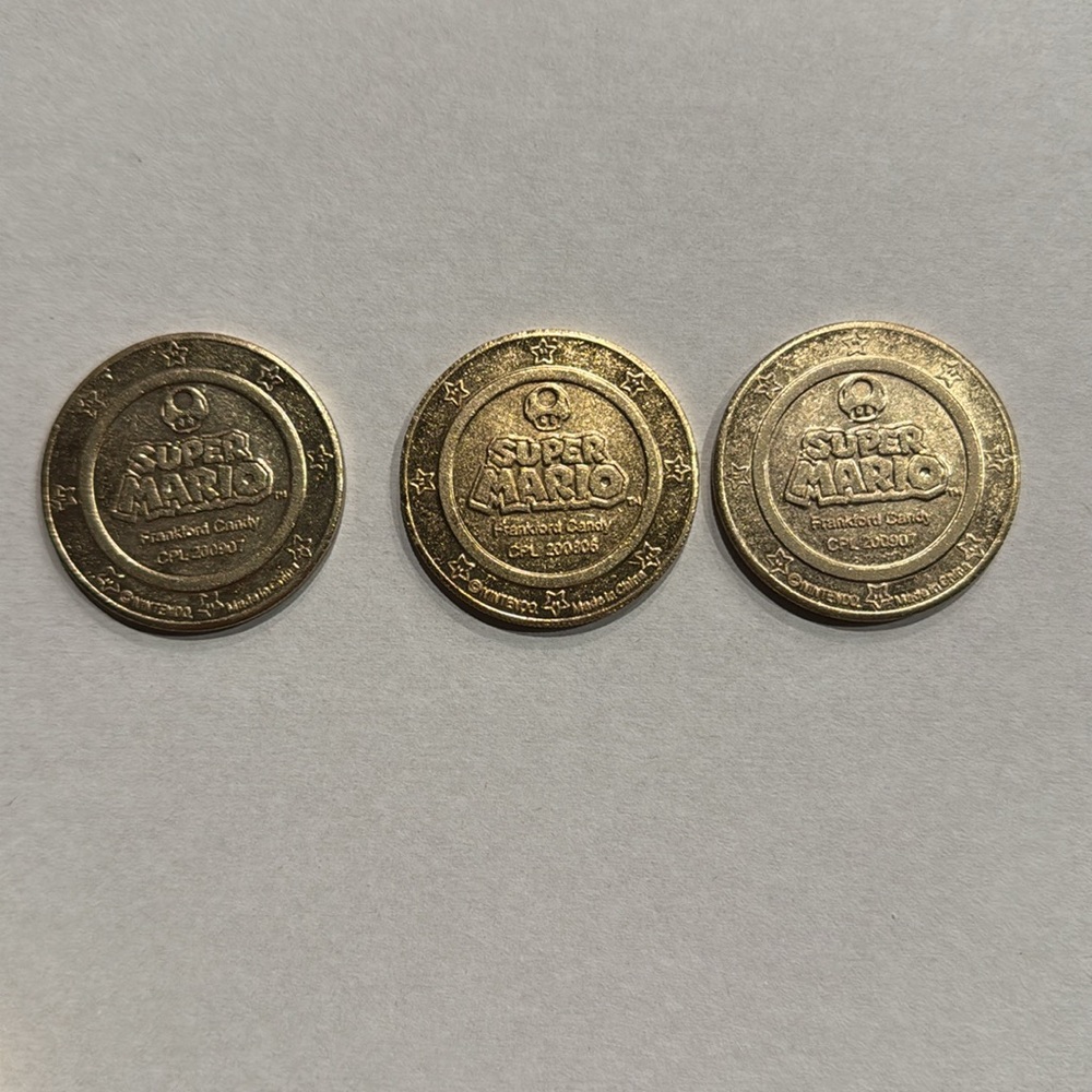 Super Mario Bros Painted coin set COMPLETE!! - Picture 7 of 15